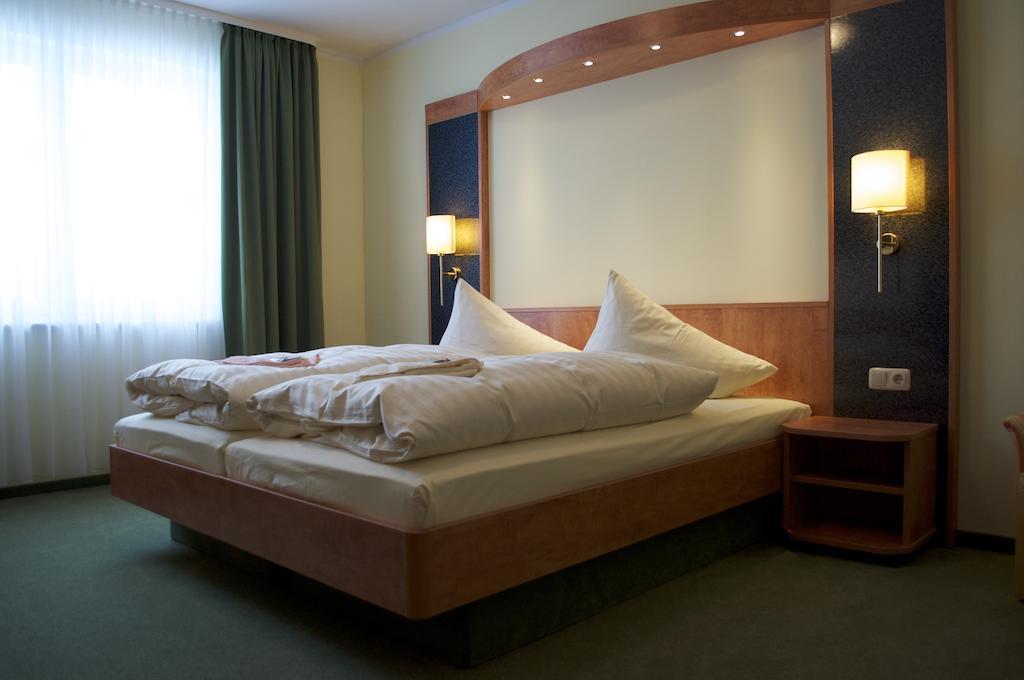 Gasthof & Pension Zum Himmel Rubenow Номер фото