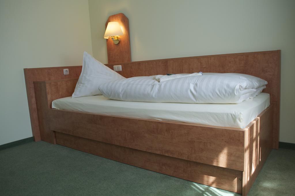 Gasthof & Pension Zum Himmel Rubenow Номер фото