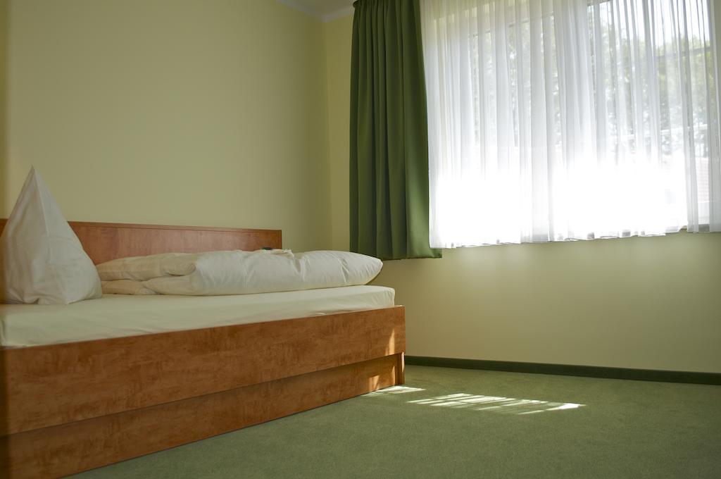 Gasthof & Pension Zum Himmel Rubenow Номер фото
